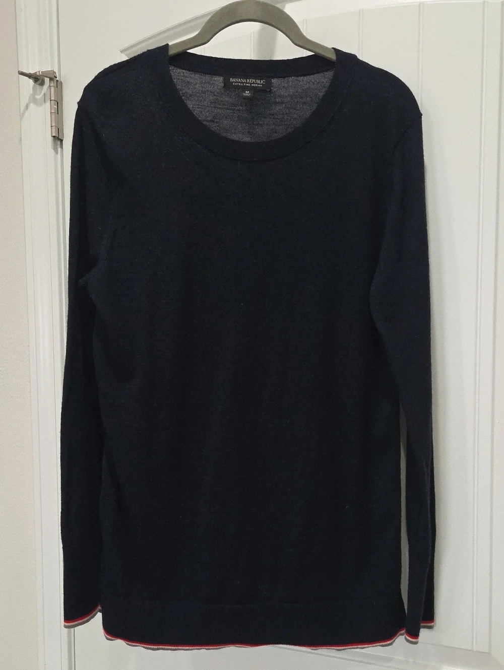 Banana Republic Washable Merino Wool Crew Neck Sweater Navy Blue Stripe Medium M